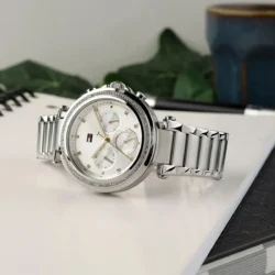 ⁦ساعة تومي هيلفيغر للنساء 1782701⁩ - الصورة ⁦4⁩