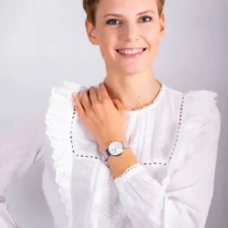 ⁦ساعة تومي هيلفيغر للنساء 1782221⁩ - الصورة ⁦6⁩