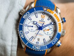 ⁦Omega Seamaster Planet Ocean 600M 45.5 mm, steel on rubber strap⁩ - الصورة ⁦3⁩