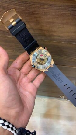 ⁦ساعة اوديمار بيغيه رويال أووك أفشور ميرور أوريجنال⁩ - الصورة ⁦3⁩