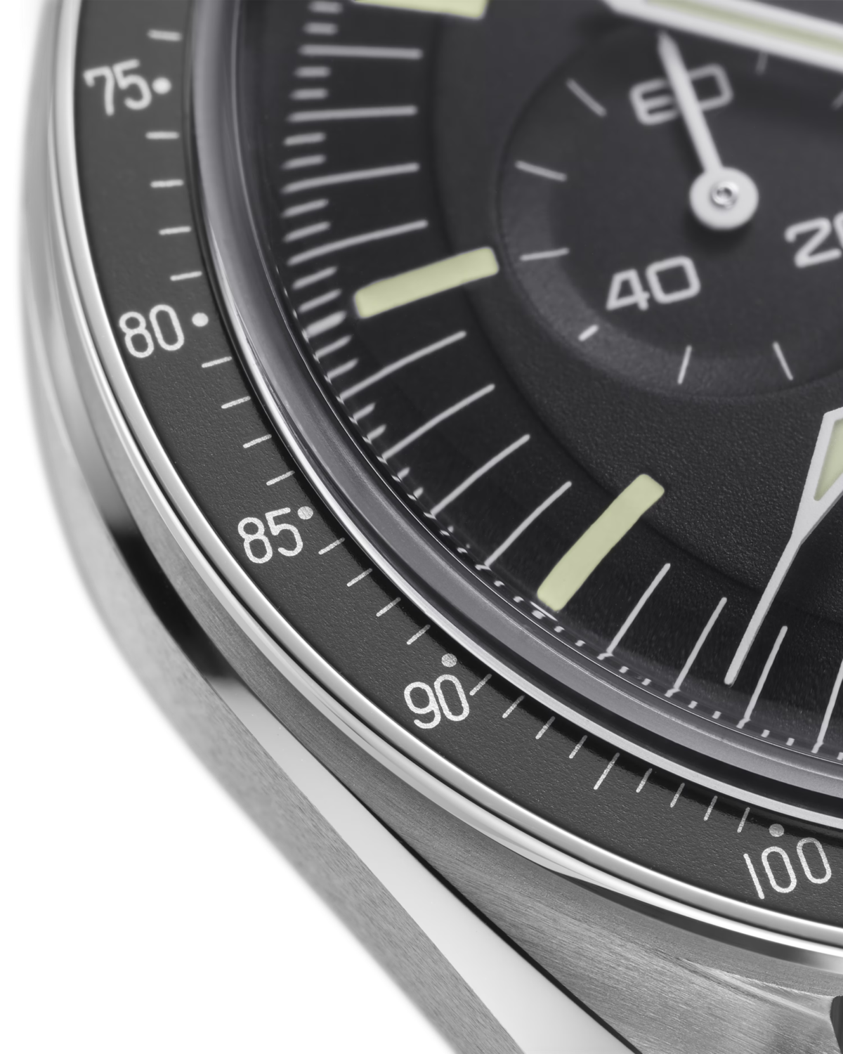 ⁦Omega Speedmaster Moonwatch Professional 42 mm, steel on coated nylon fabric strap⁩ - الصورة ⁦3⁩