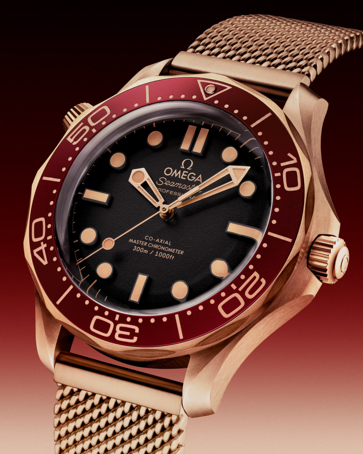 ⁦Omega Seamaster Diver 300M 42 mm, Bronze gold on Bronze gold⁩ - الصورة ⁦4⁩