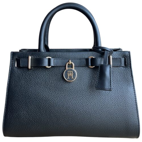 حقيبة كتف نسائية زرقاء من تومي هيلفيغر