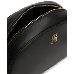 ⁦حقيبة كروس بودي سوداء من تومي هيلفيغر للنساء Aw0Aw16679⁩ - الصورة ⁦7⁩