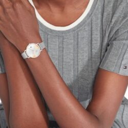 ⁦Tommy Hilfiger Women’s Silver Stainless Steel Mesh Watch – Silver Dial, Crystal Accents (1782604)⁩ - الصورة ⁦4⁩