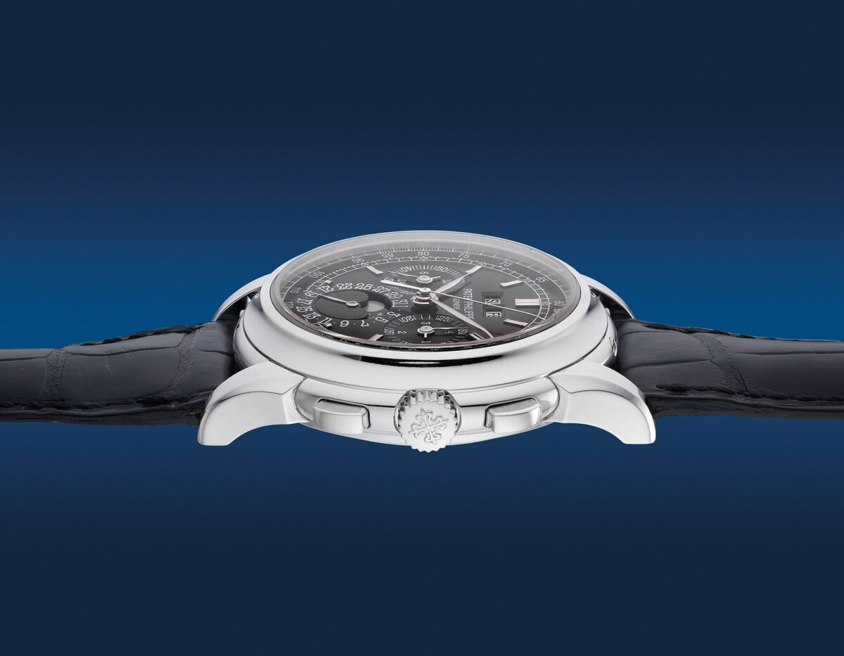 ⁦Patek Philippe Perpetual Calendar Chronograph Platinum Black Automatic size 41mm⁩ - الصورة ⁦3⁩