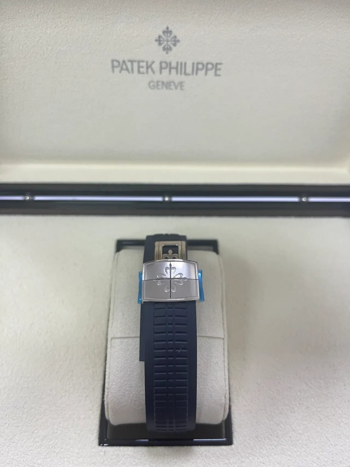 ⁦Patek Philippe men’s watch⁩ - الصورة ⁦7⁩