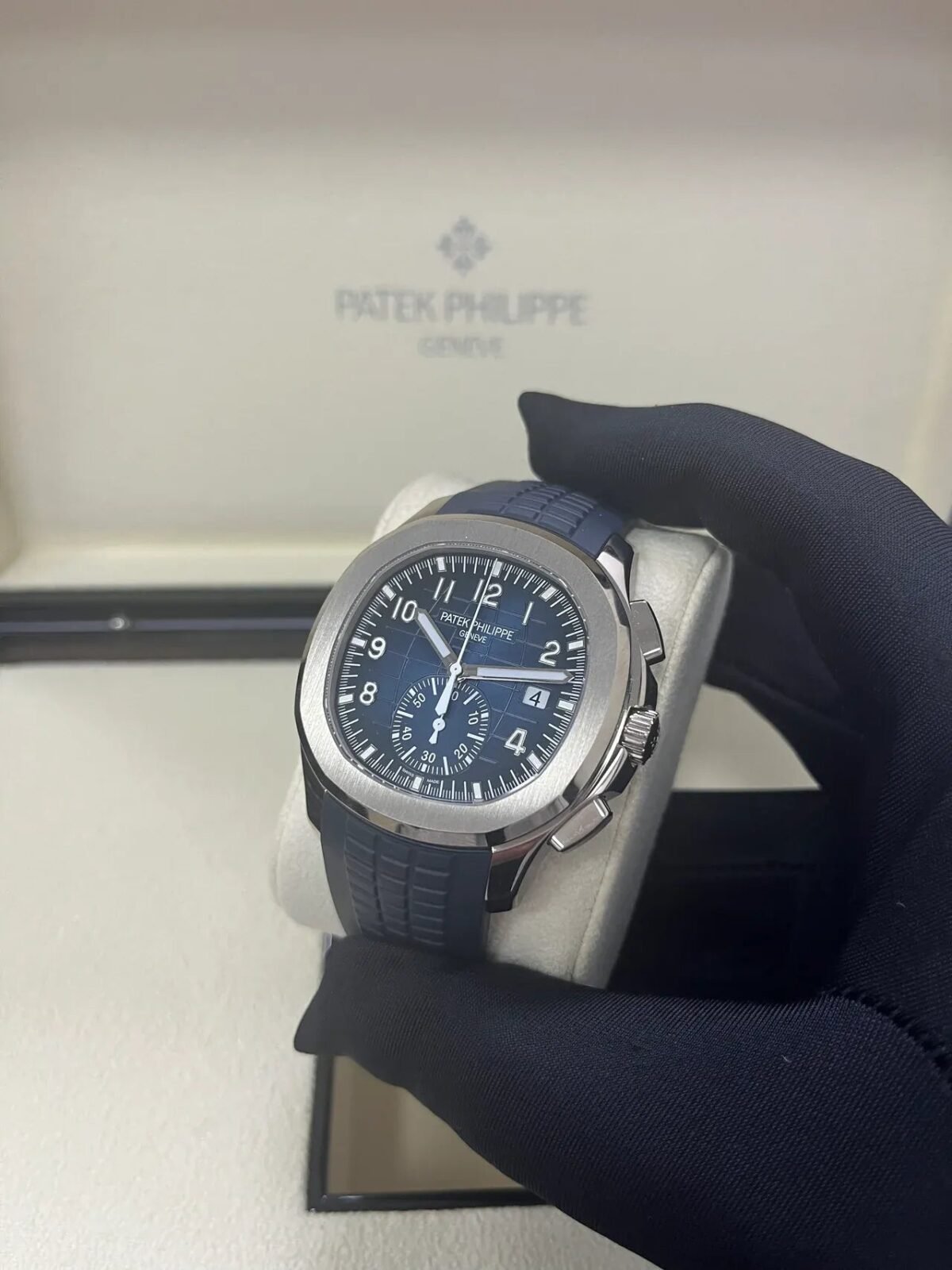 ⁦Patek Philippe men’s watch⁩ - الصورة ⁦5⁩